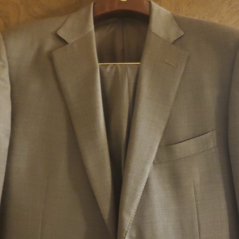 46R Zegna Suit. Made in Italy